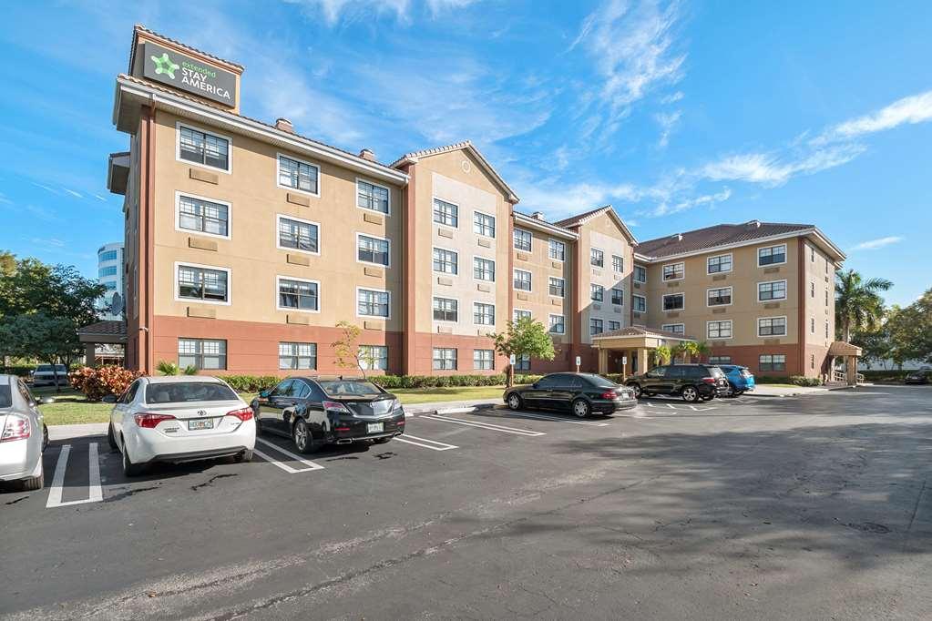 Extended Stay America Premier Suites - Miami - Airport - Doral - 87Th Avenue South Sweetwater Exterior foto