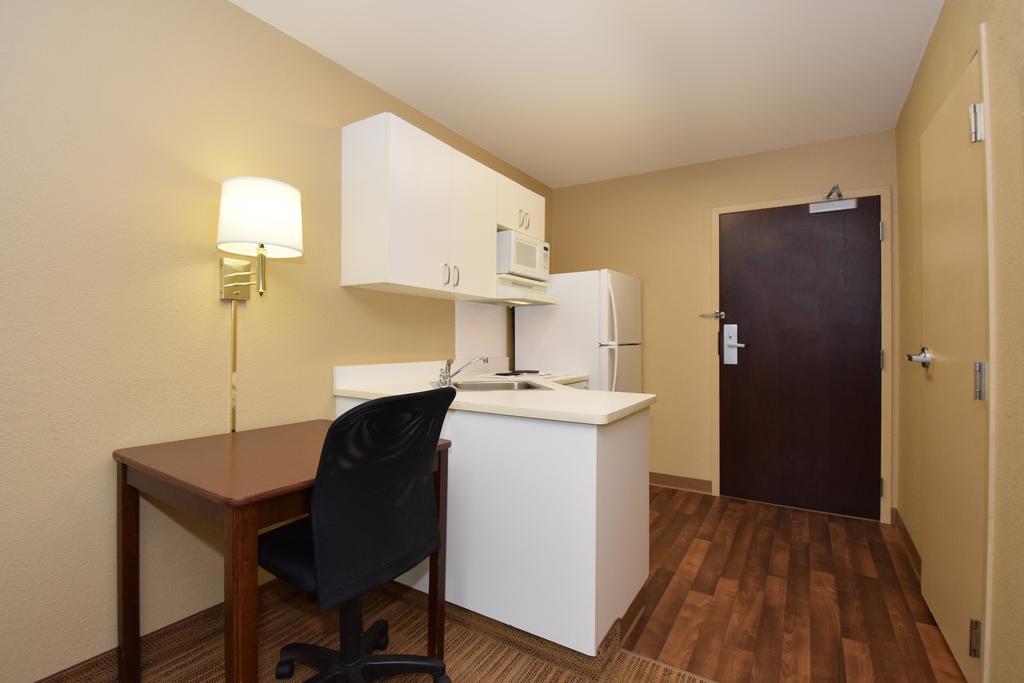 Extended Stay America Premier Suites - Miami - Airport - Doral - 87Th Avenue South Sweetwater Exterior foto