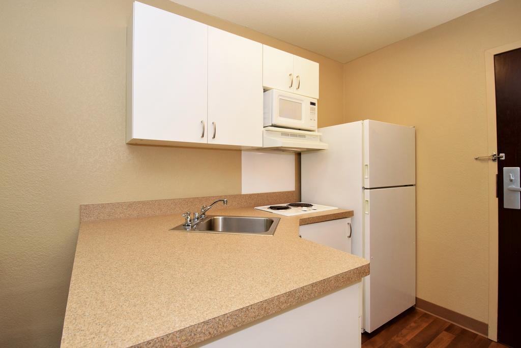 Extended Stay America Premier Suites - Miami - Airport - Doral - 87Th Avenue South Sweetwater Exterior foto